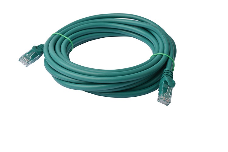 8Ware Cat6a UTP Ethernet Cable 5m Snagless Green